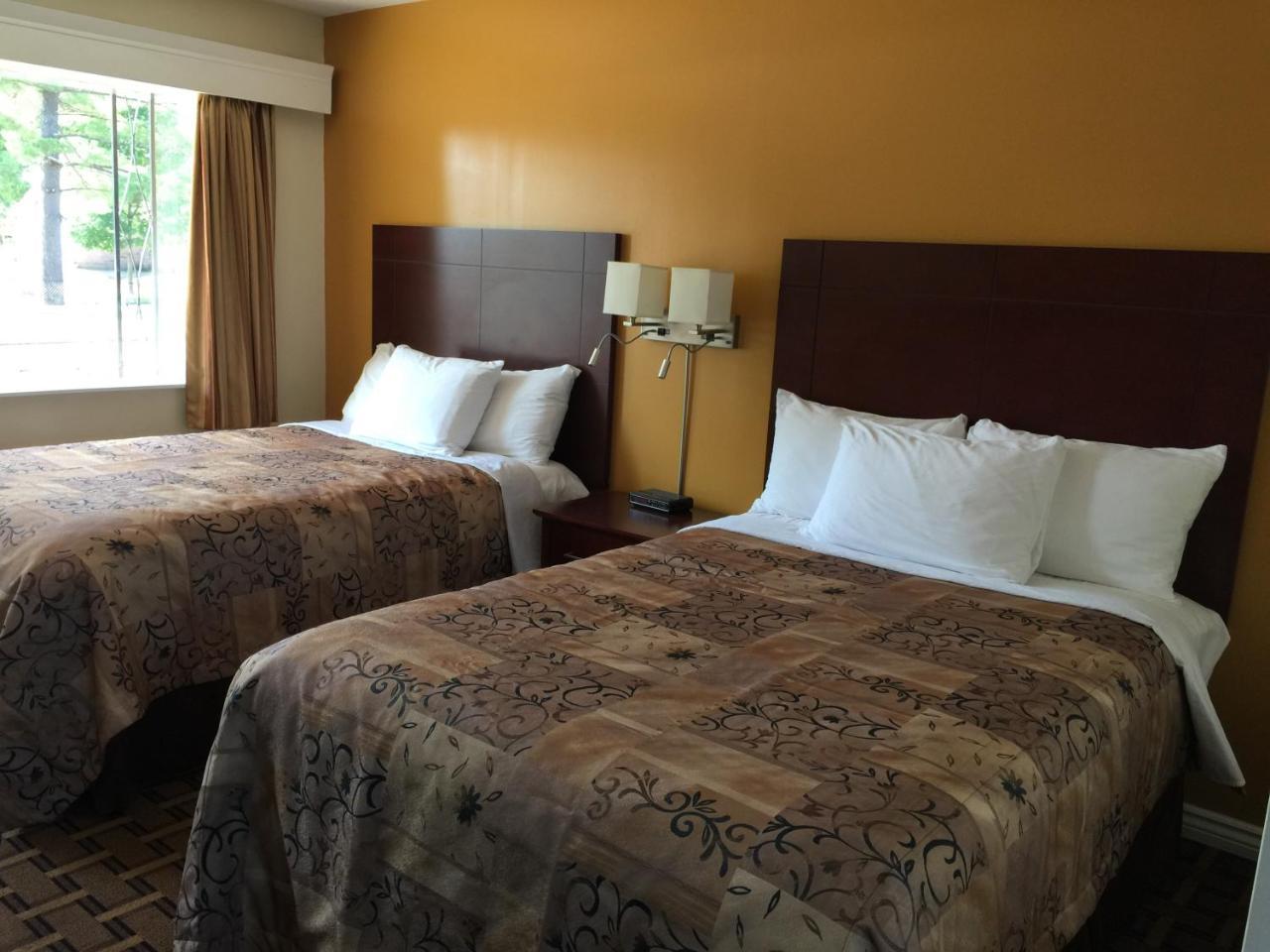 Park Place Motel & Suites Tweed ภายนอก รูปภาพ