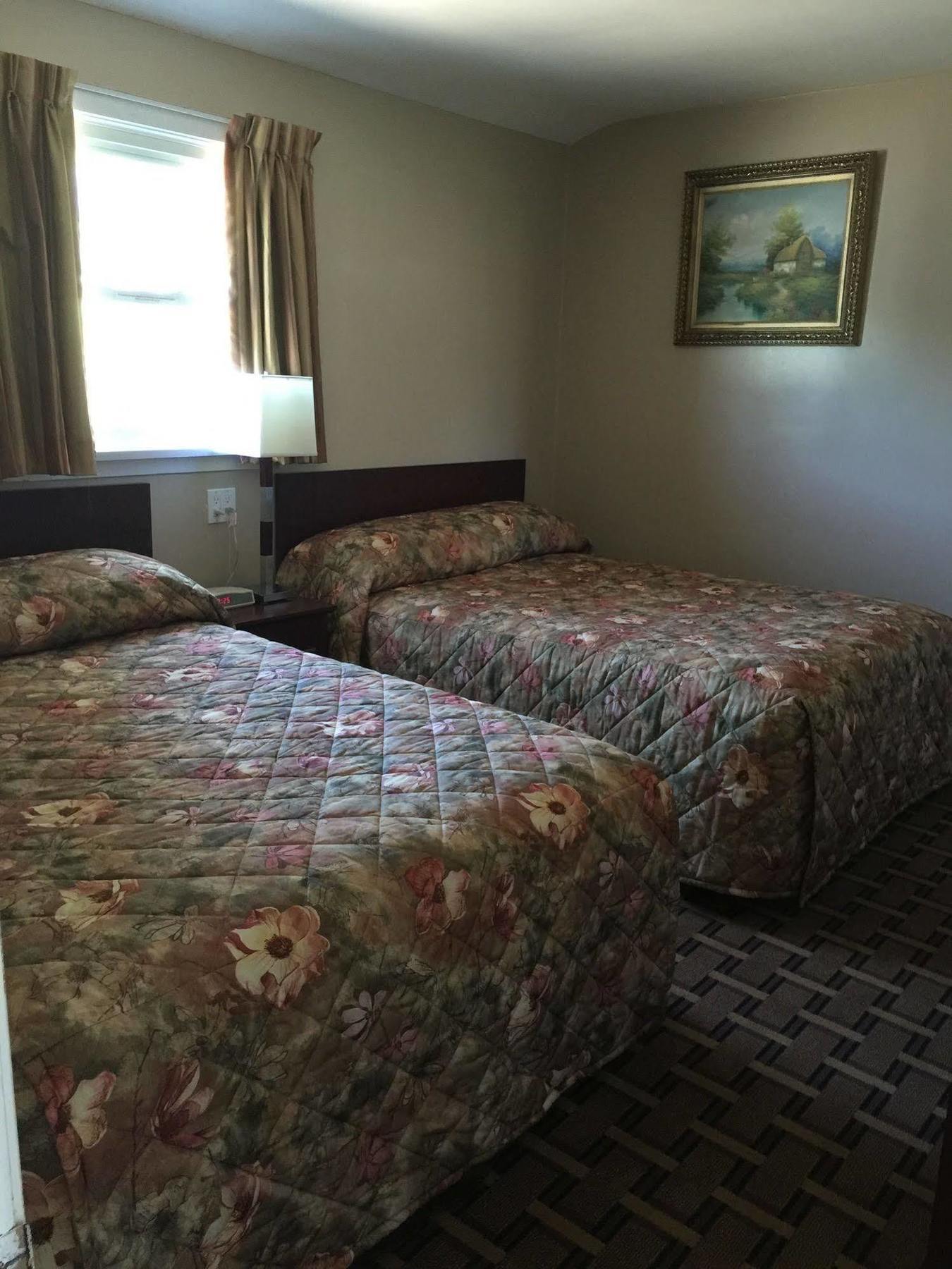 Park Place Motel & Suites Tweed ภายนอก รูปภาพ
