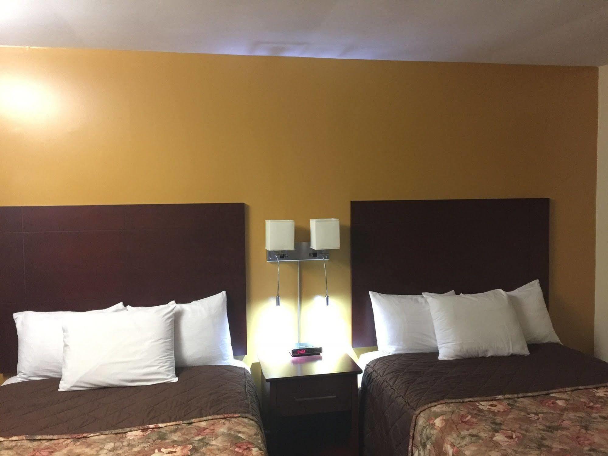Park Place Motel & Suites Tweed ภายนอก รูปภาพ